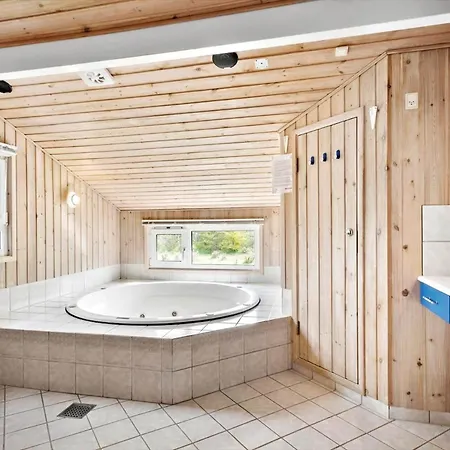 Vakantiehuis Lk350-lokken-piasvej-11 *